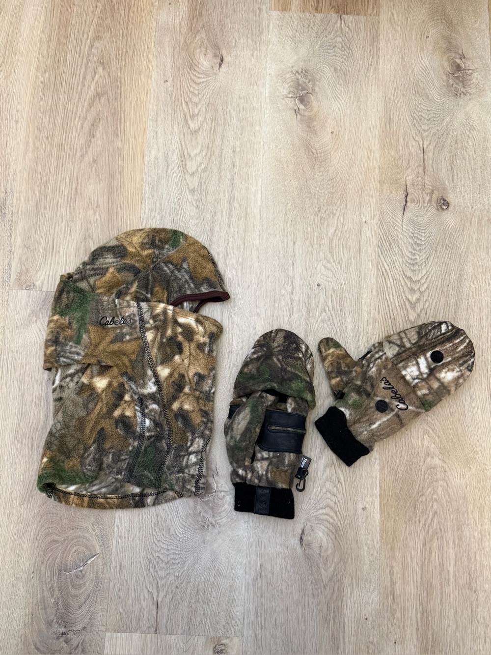 Cabela’s Camo Fleece Baklava and Mittens